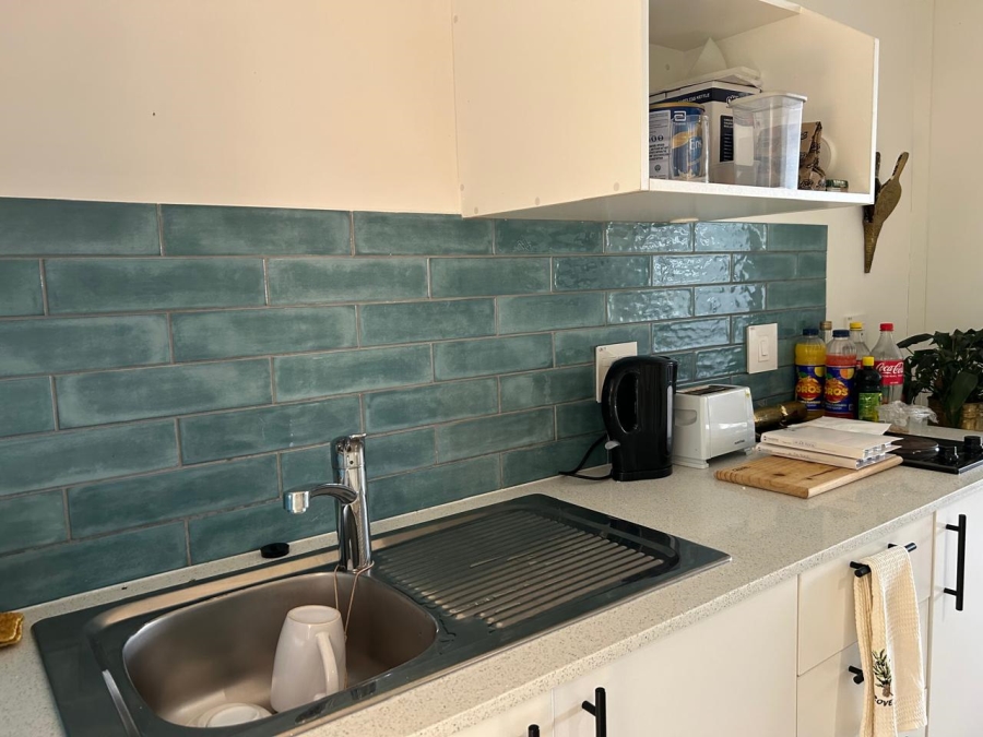 1 Bedroom Property for Sale in Mouille Point Western Cape